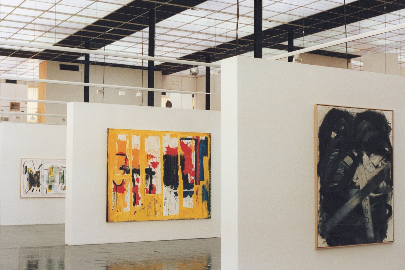 PROVOCATEURS ETRANGES