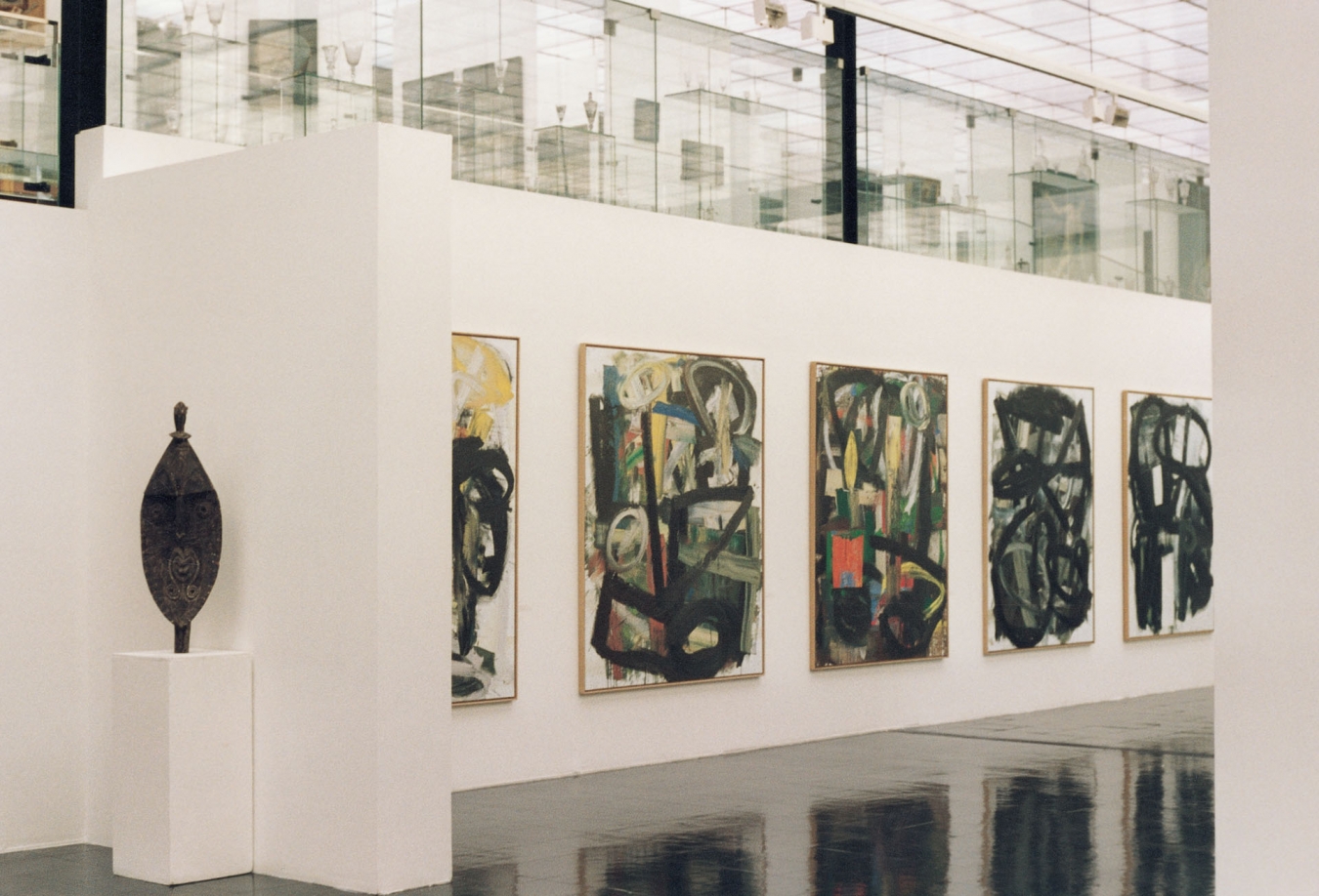 PROVOCATEURS ETRANGES