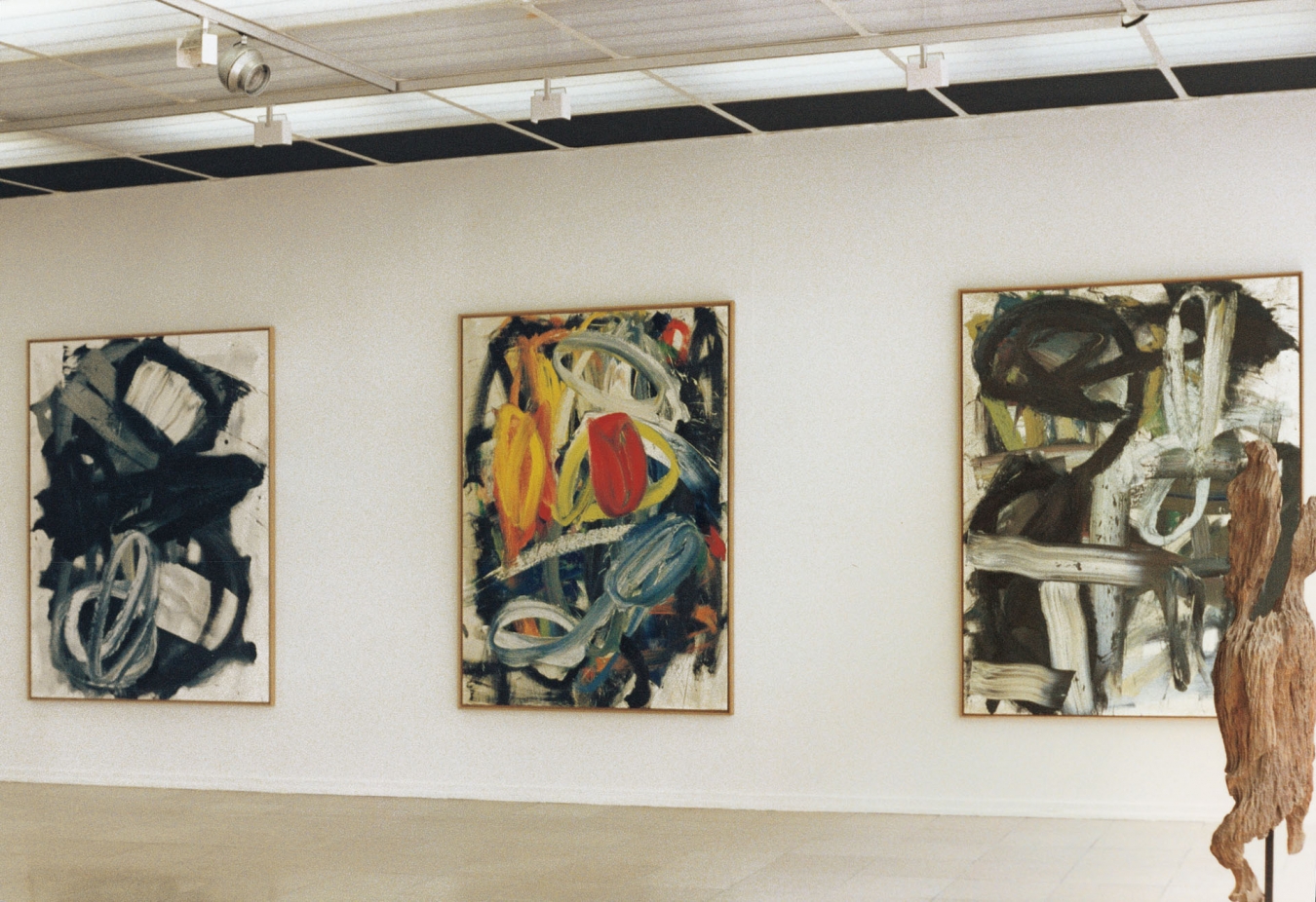 PROVOCATEURS ETRANGES